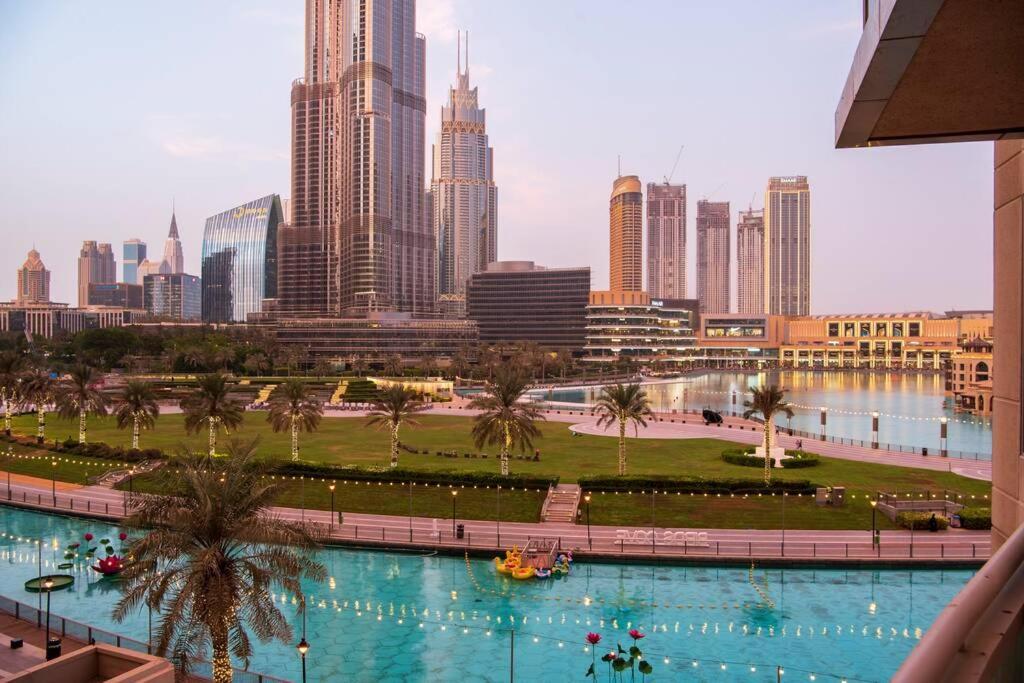 First Class 2Br With Full Burj Khalifa And Fountain View Dubái Exterior foto