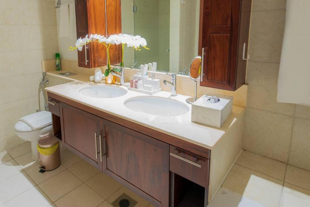First Class 2Br With Full Burj Khalifa And Fountain View Dubái Exterior foto